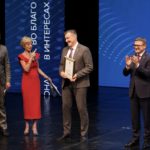 Алексей Текслер вручил награды партнерам и сотрудникам Южно-Уральской торгово-промышленной палаты